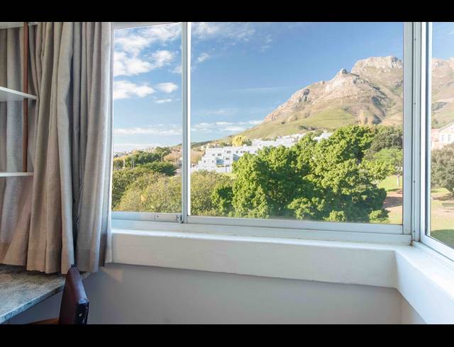 1 bed property to rent in CAPE TOWN CITY CENTRE